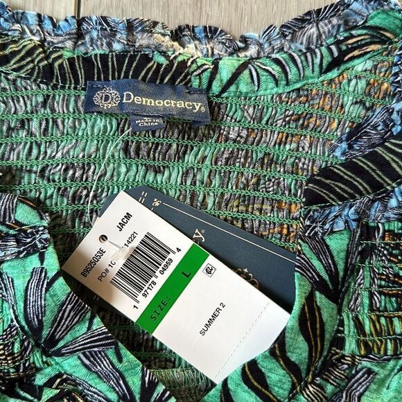 DEMOCRACY BUTTON UP MULTI PRINT TOP GREEN MULTI L NWT - Picture 4 of 5